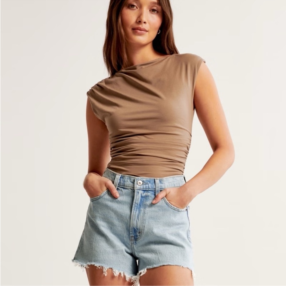 af curve love 90s relaxed cutoff shorts high rise